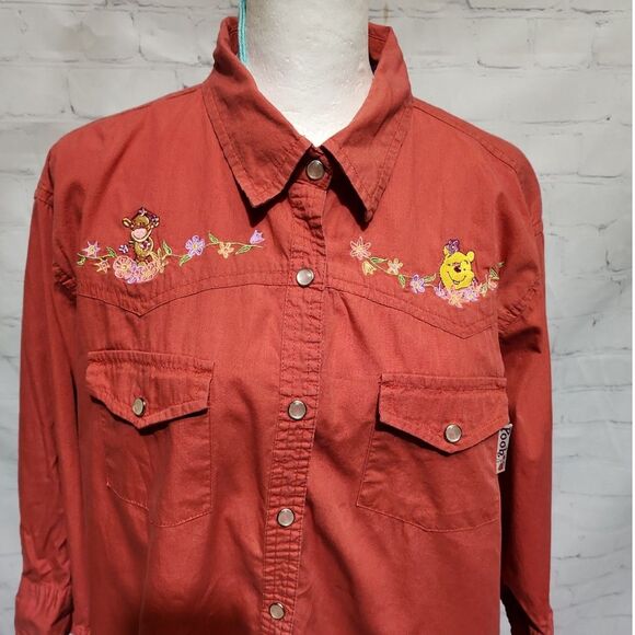 Pooh Tops - Winnie the Pooh and Tigger snap front shirt